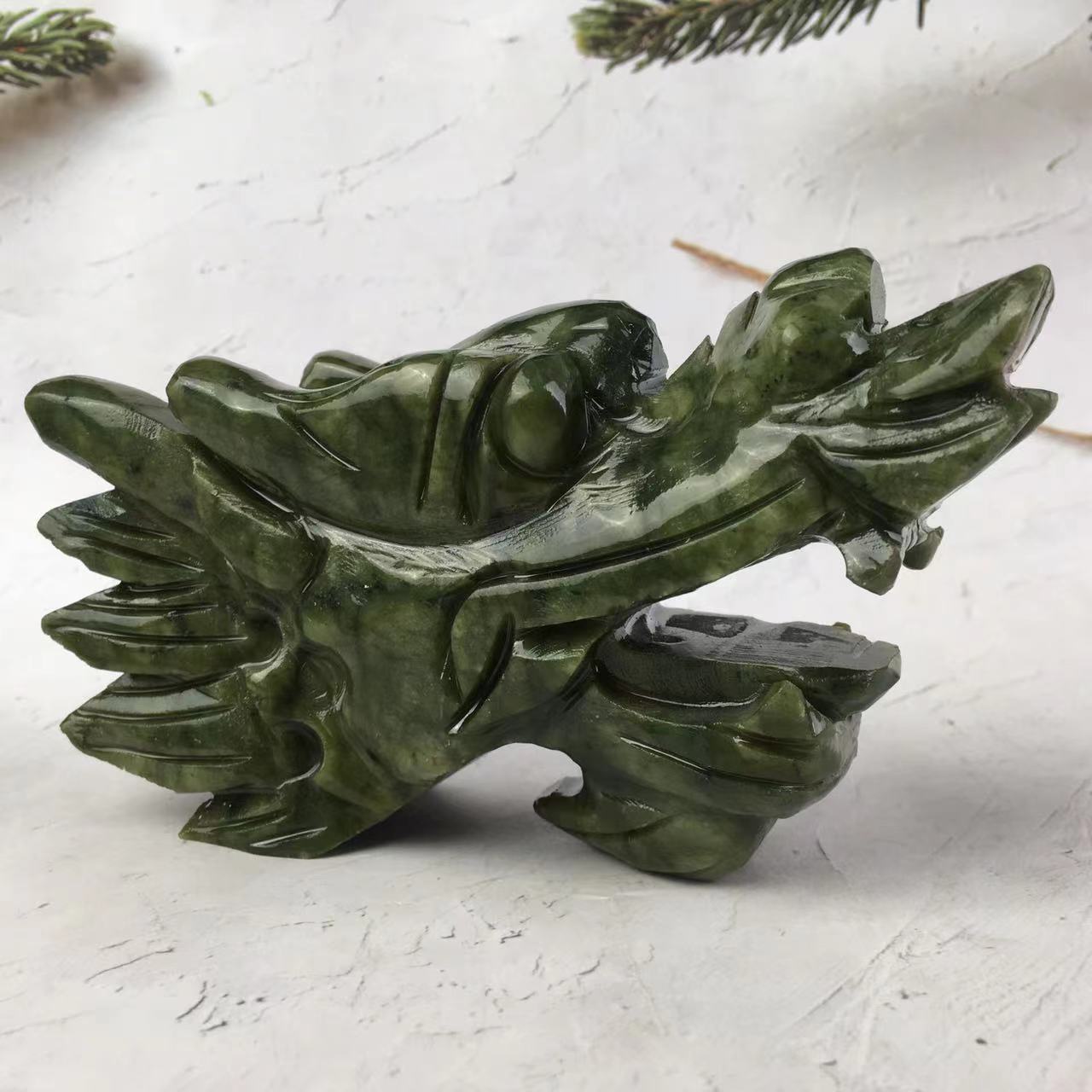 Wholesale Natural Xiuyu carving Hand Carved Serpentine Jade Gemstone Crystals Carved Green Jade elephant/ dragon/gold toad For Gift