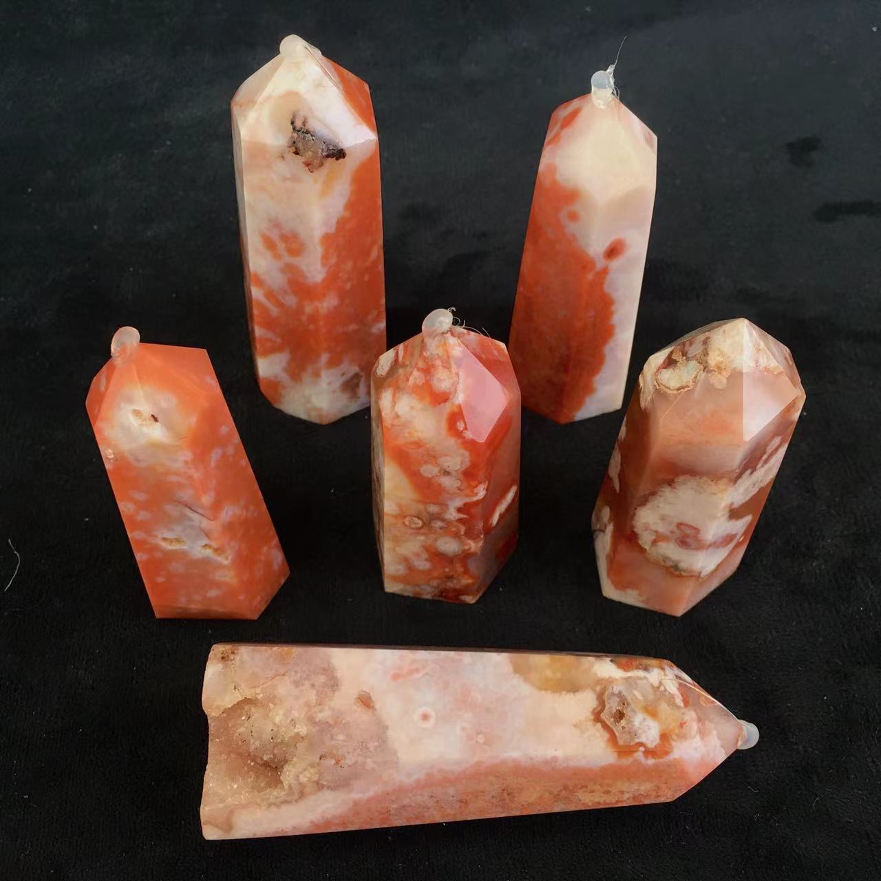 Wholesale high quality reiki natural crystal Red sakure agate tower for decoraiotion 1kg