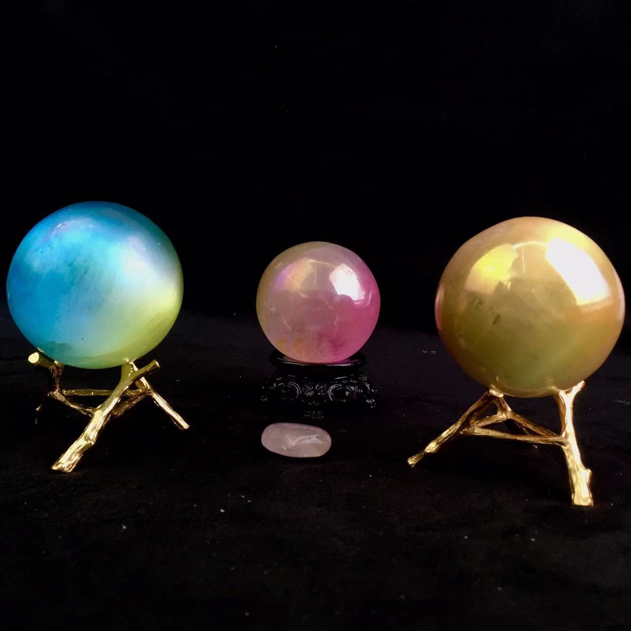Wholesales high quality aura selenite ball sphere natural healing crystal sphere gemstone for home decoration