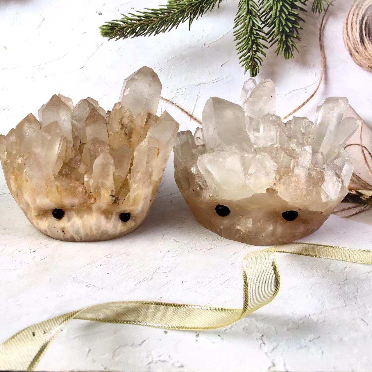 Wholesale high quality reiki natural crystal clear quartz hedgehog carving for decoraiotion