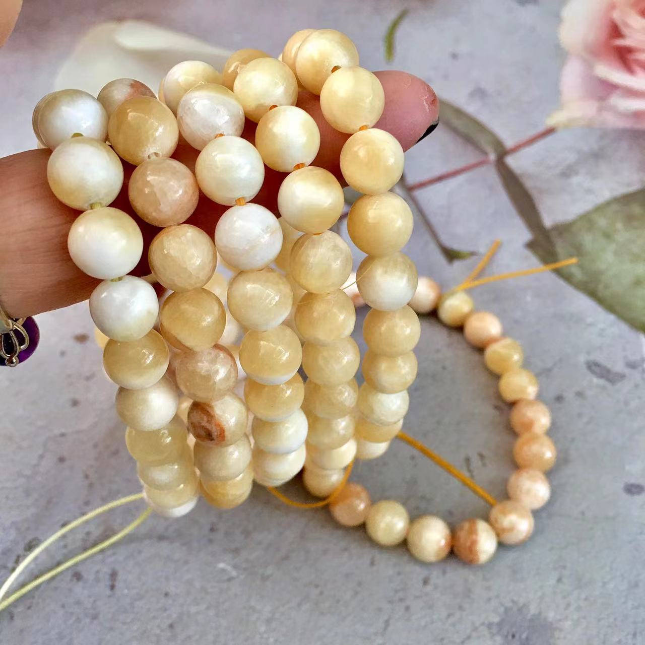 Natural crystal Golden Tridacna Stone Bracelet 8mm/12mm Meditation Mala Grounding Stone Protection
