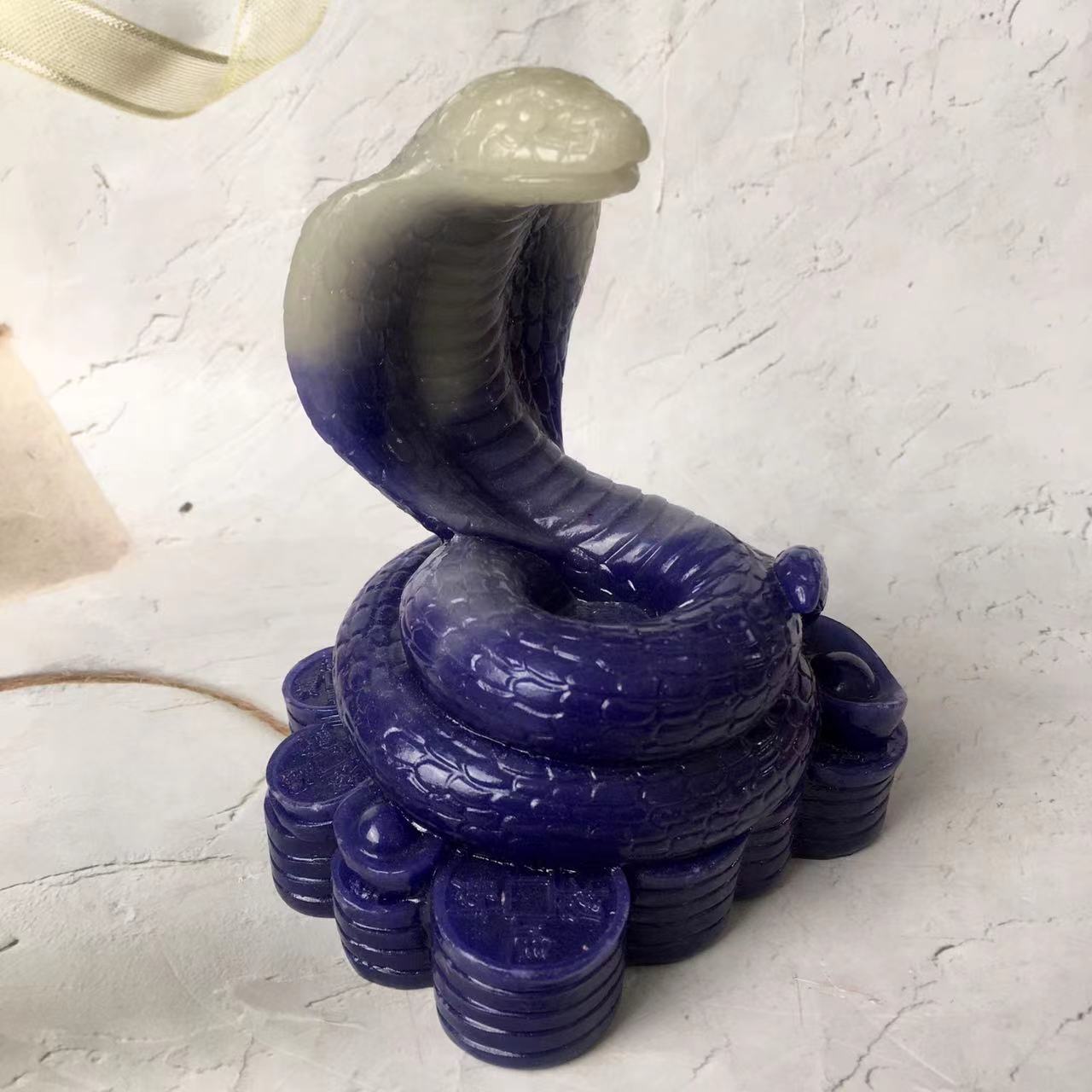 Multi color Snake Polished Carving Luminous Crystal Carved Snake