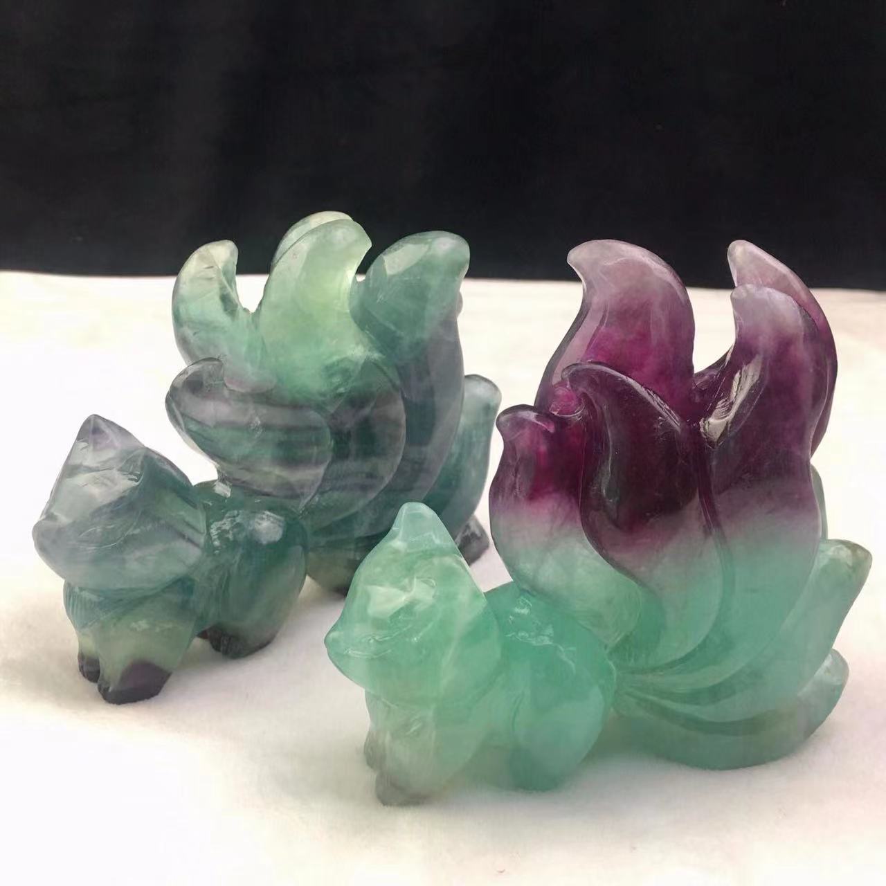 Hand Carved Natural Crystal Animal Carving Natural Fluorite Nine Tail Fox For Decoration