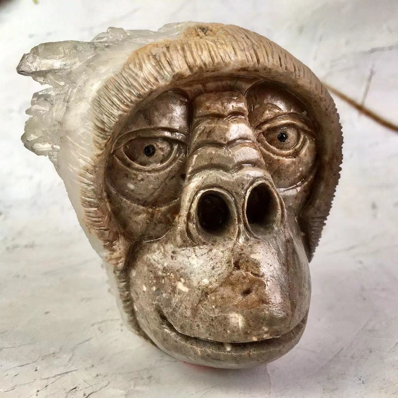Wholesale natural hand carved crystals he-aling stones geode cluster carving orangutan/Devil's eye/cluster tree