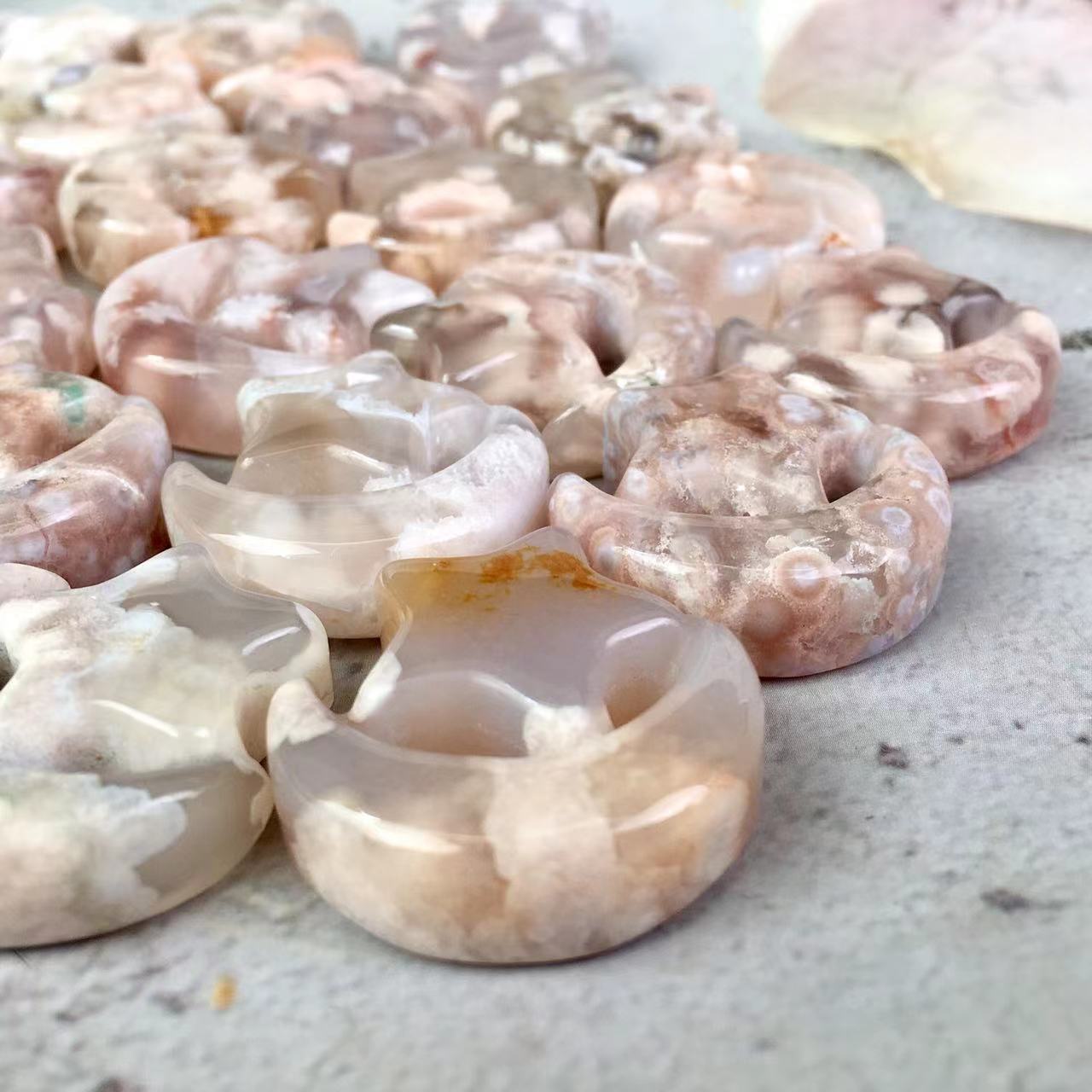 High quality wholesale Natural Crystal Sakura agate Star and Moon For Decoration