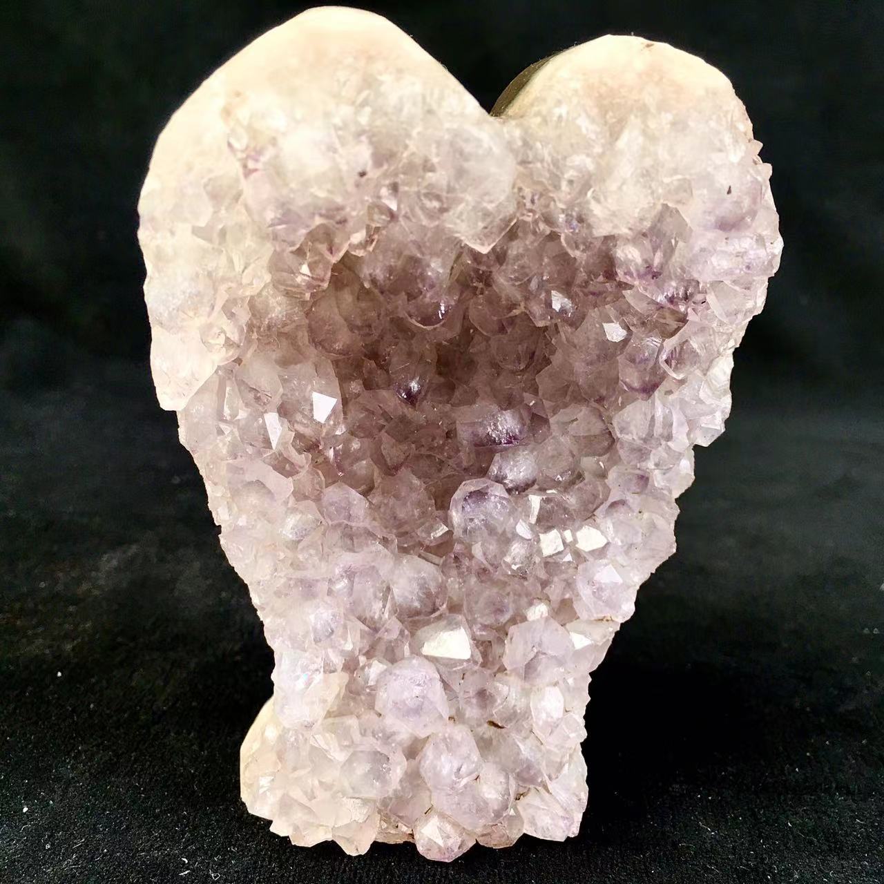 Wholesale high quality reiki natural crystal amethyst cluster angle carving for decoraiotion