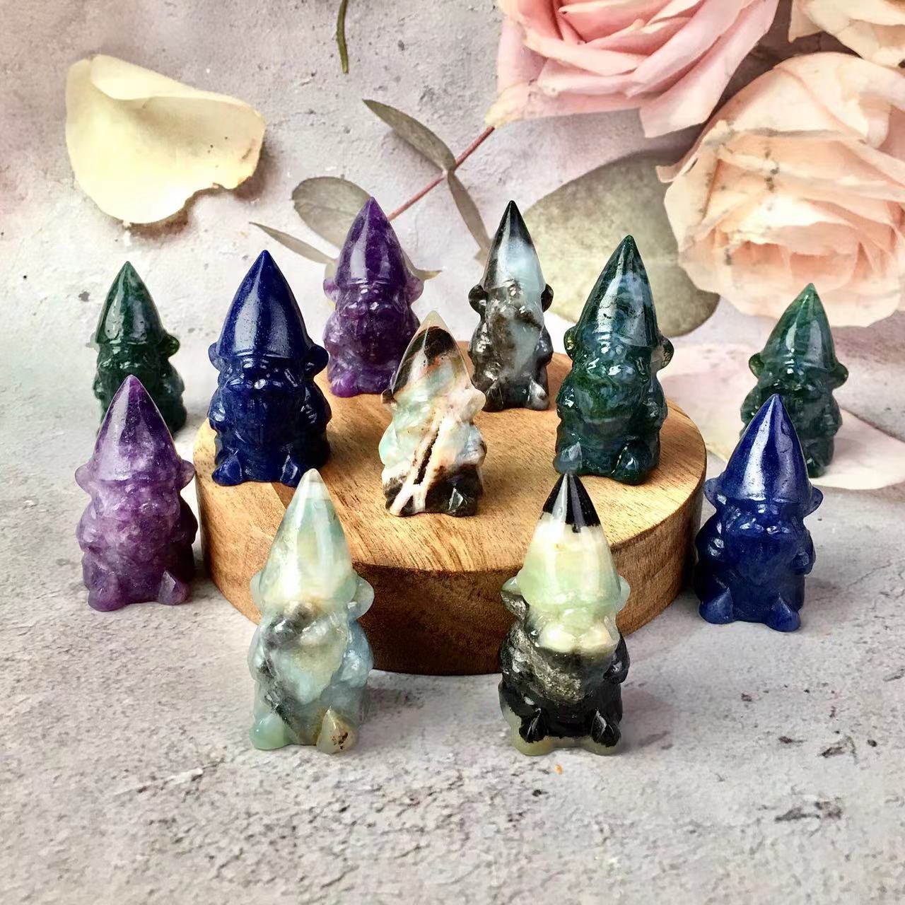 Natural Crystal Carving Dwarf Crystal Crafts Snow White Dwarfs Spiritual Healing Stone For Gift