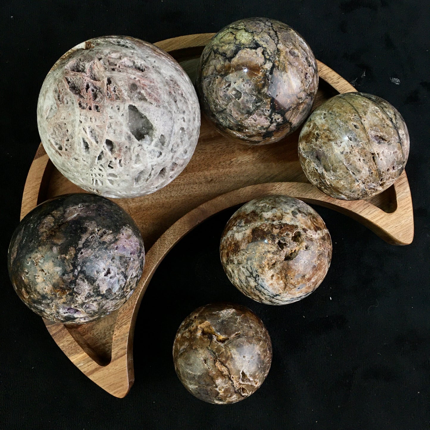 Wholesale natural sphalerite sphere healing for decoration 1kg