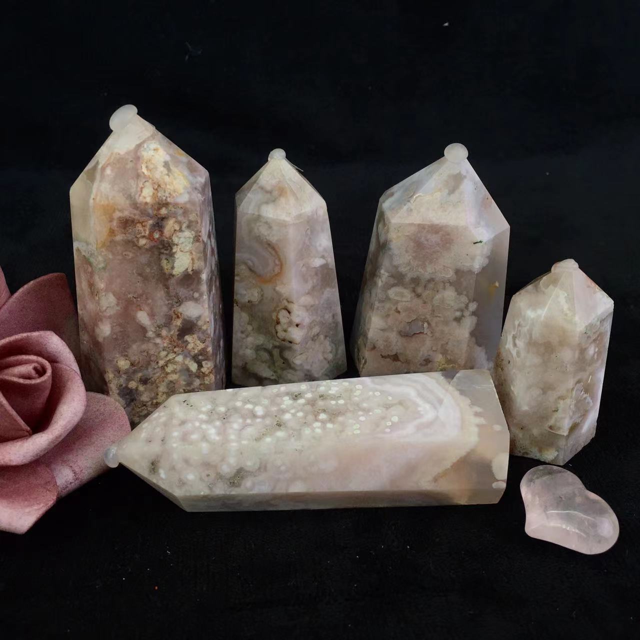 Wholesale Natural Quartz Crystal Sakura agate Tower for decoraiotion 1kg