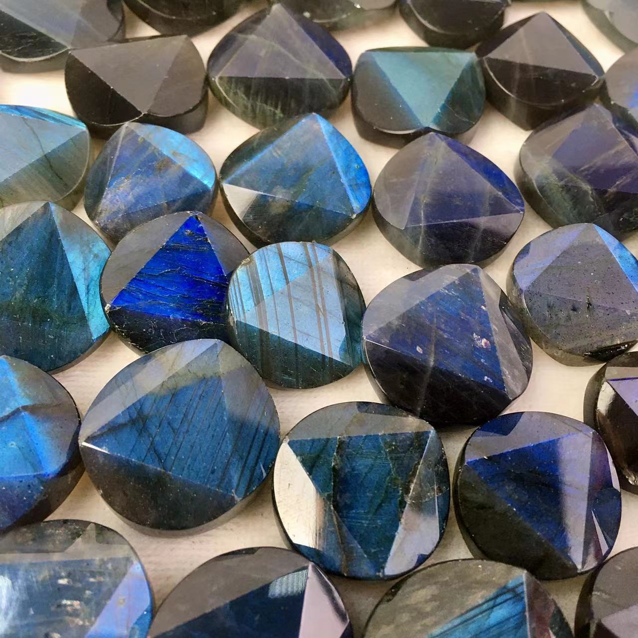 Natural crystal Lab round slice have good flash as pendant Crystal gemstone