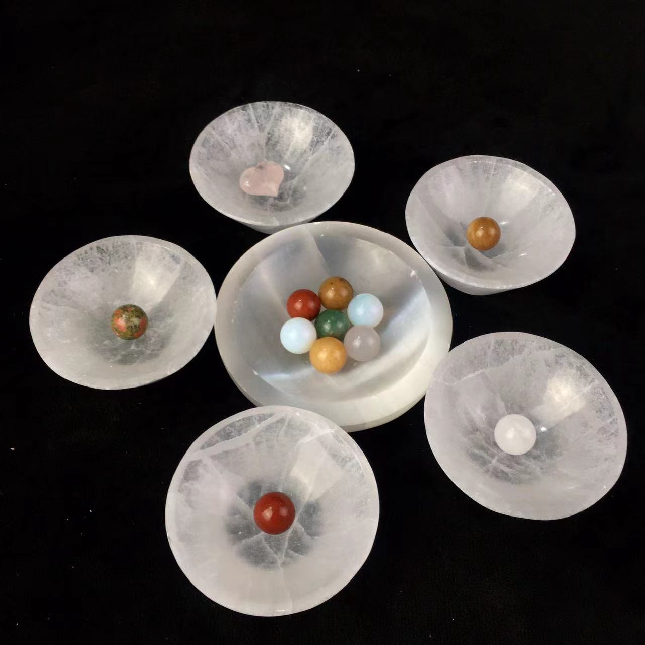 Wholesale high quality reiki natural crystal selenite bowl for decoraiotion