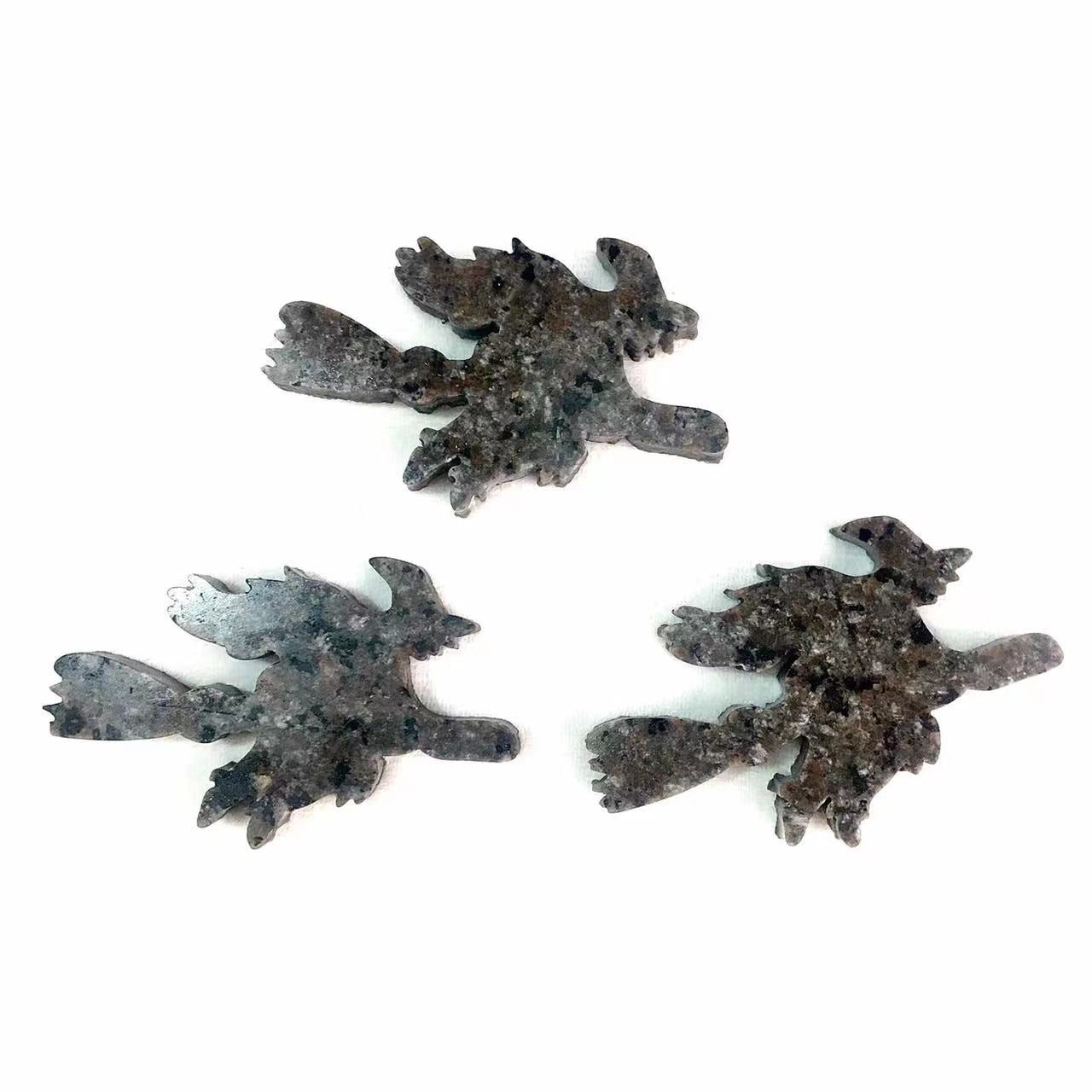 Wholesale Natural Crystal Hand Carved Yooperlite Witch On The Broom For Halloween Gift