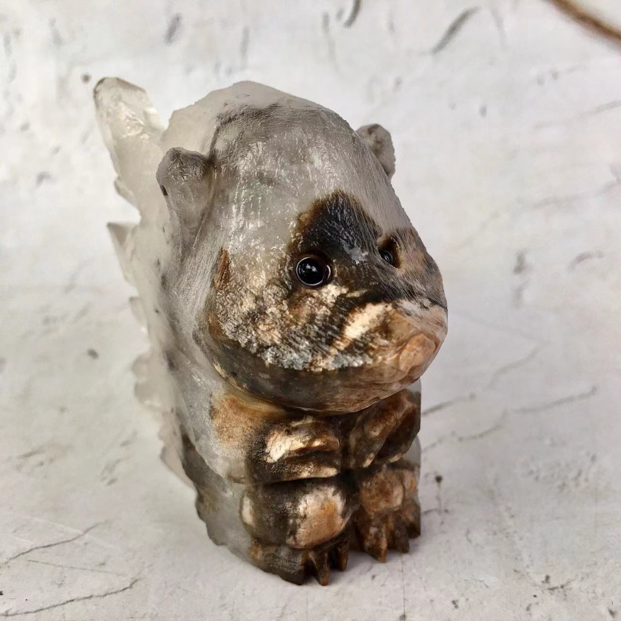 Wholesale Natural Hand Carved Hedgehog Shaped White Crystal Cluster Crafts