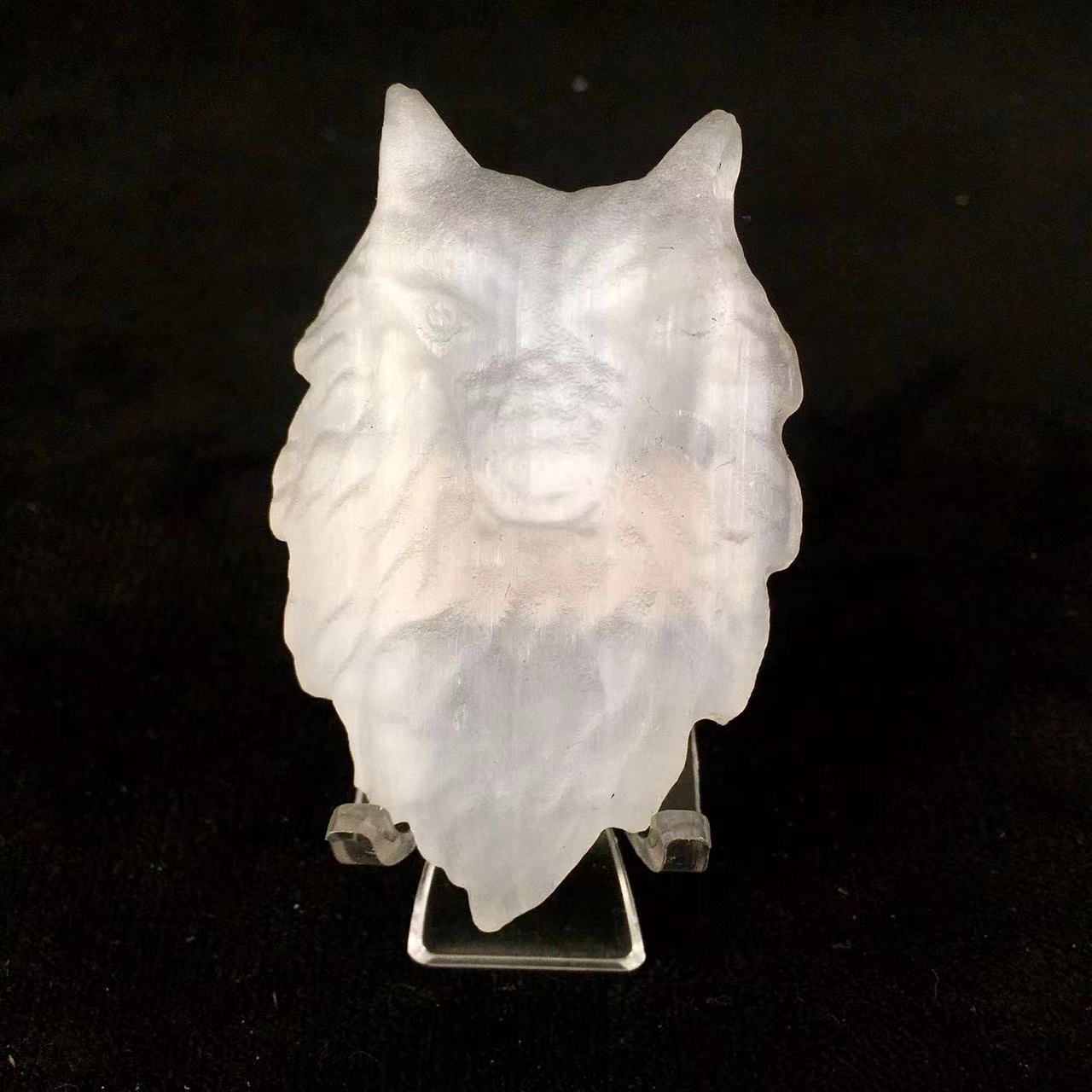 High quality wholesale Natural Crystal Selenite Wolf Head For Decoration