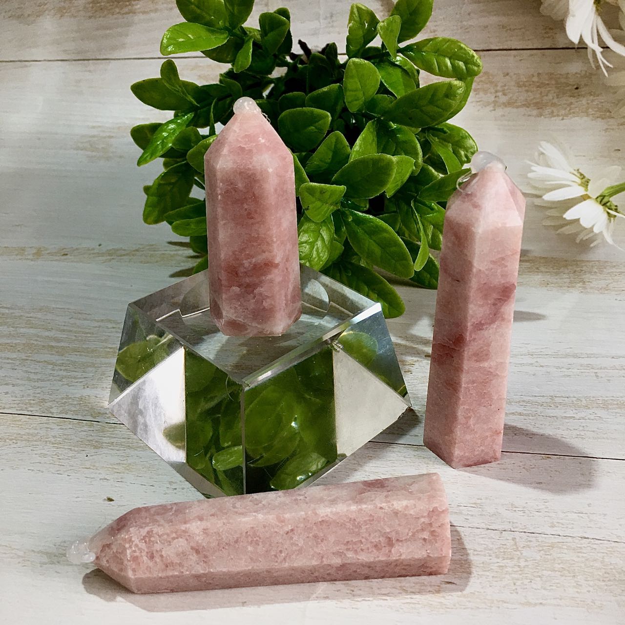 Wholesale Natural Crystal Pink Aragonite tower for Decoration 1kg