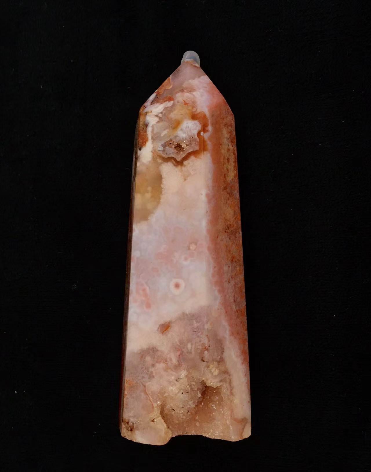 Wholesale high quality reiki natural crystal Red sakure agate tower for decoraiotion 1kg