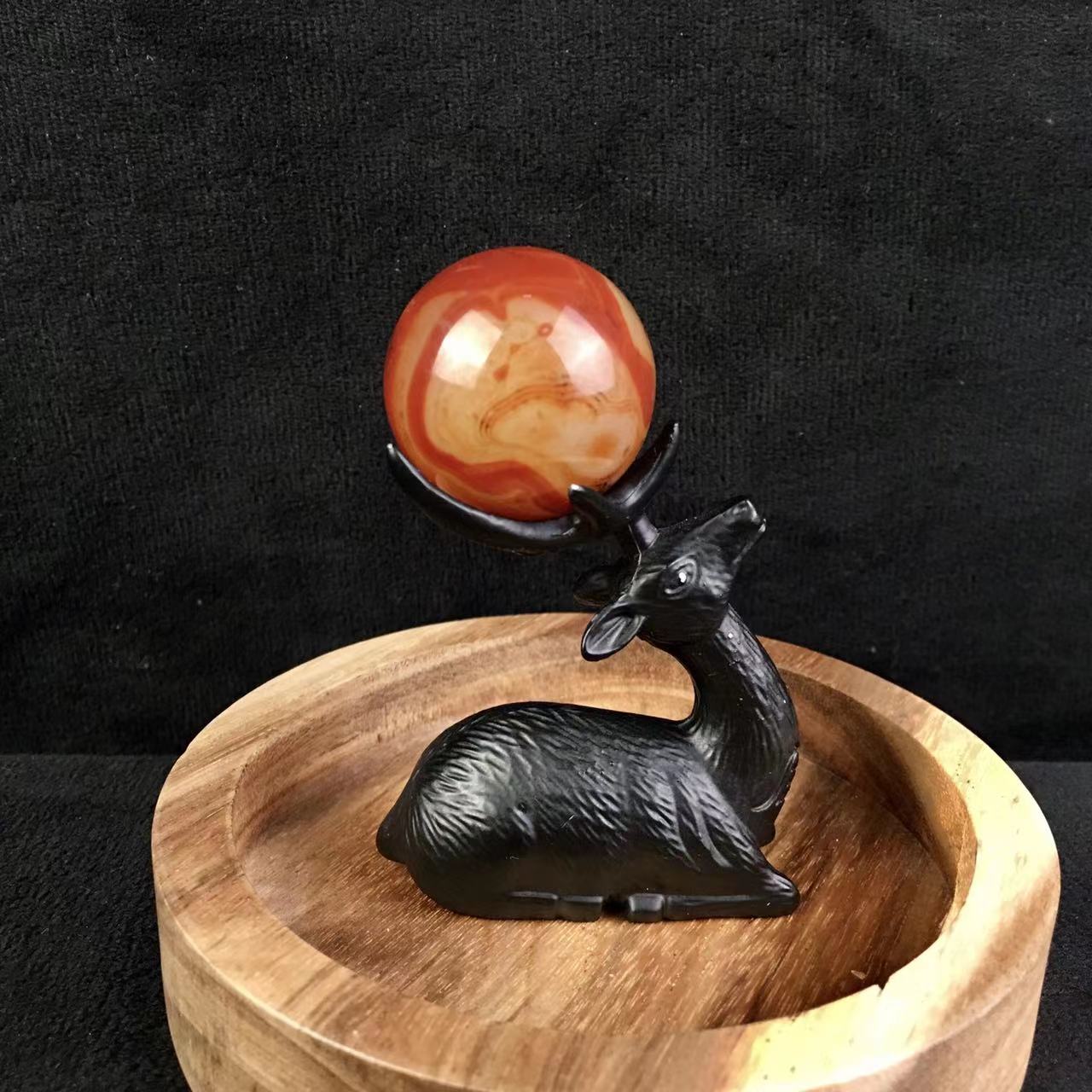 Wholesale high quality polished sardonyx agate sphere silk agate ball natural crystal quartz ball for souvenir 1kg