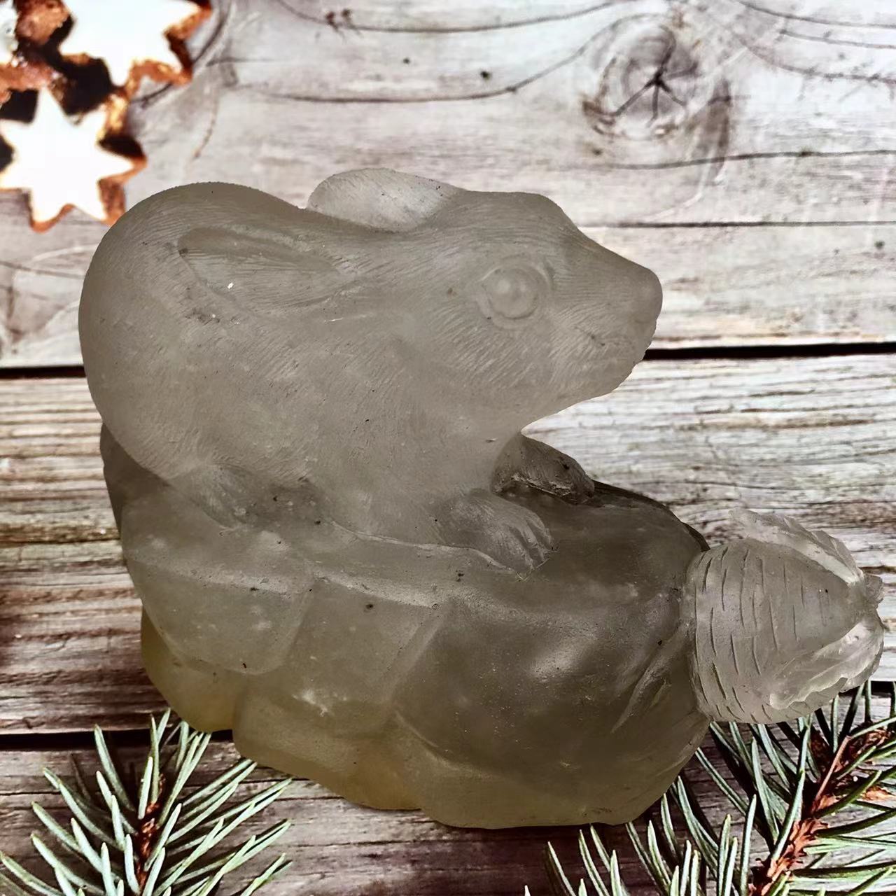 Wholesale natural crystal carving pieces clear quartz white rabbit bunnies hand-carved for home decoration