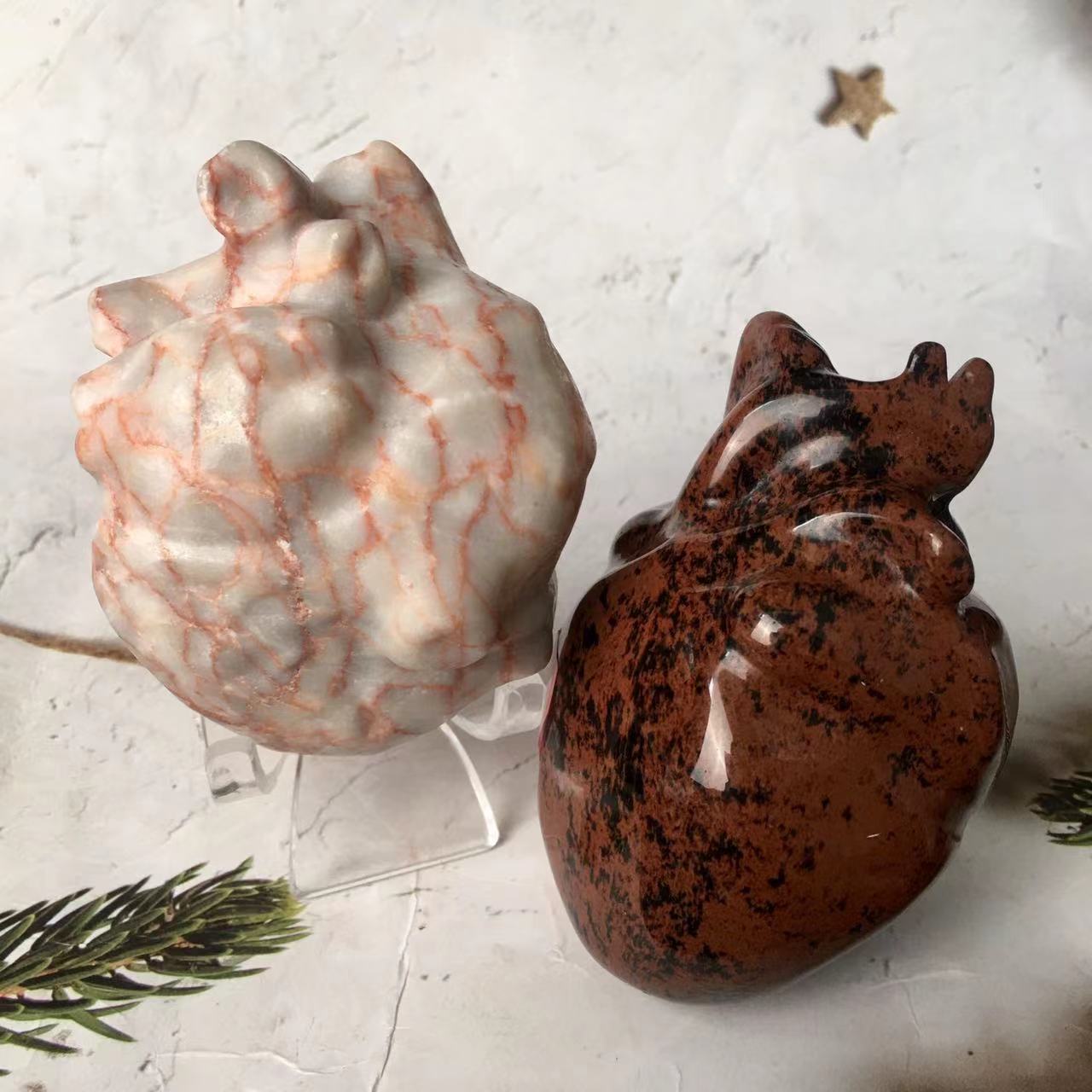 Wholesale Natural Stone Hand Carved Red obsidian and Red Net stone Quartz Crystal Cardiac Heart For Healing