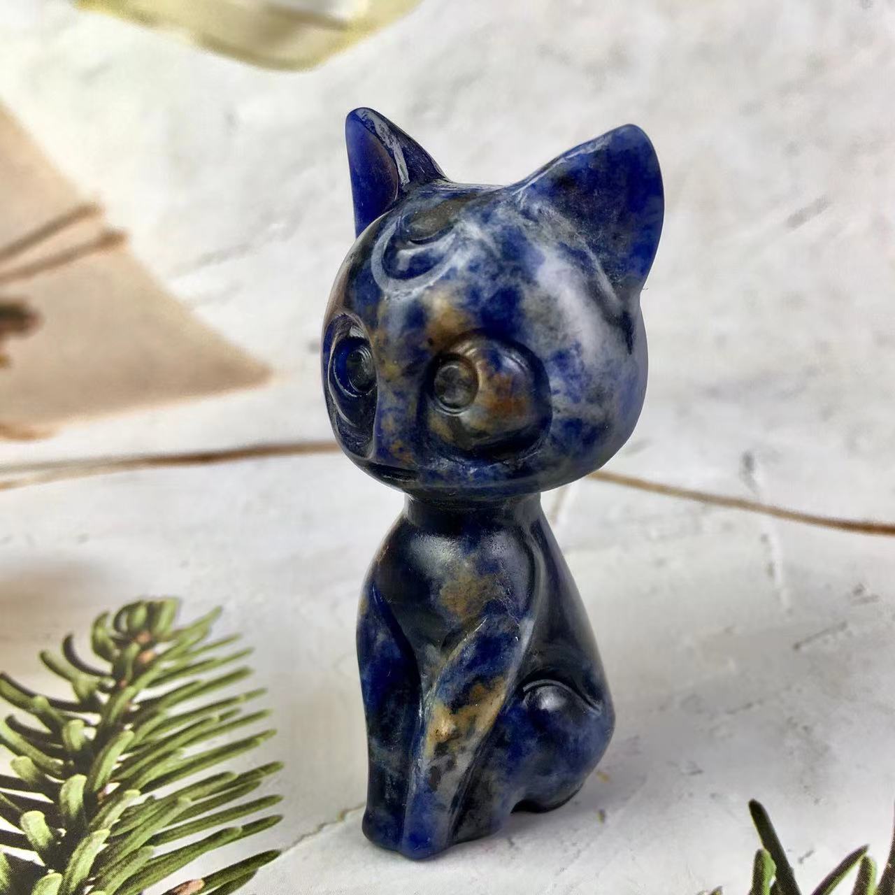 Natural Rose Quartz /Sodalite/Green aventurine Beauty Girl Soldier Sailor Moon Artemis Crystal Cartoon Carving Luna Cat