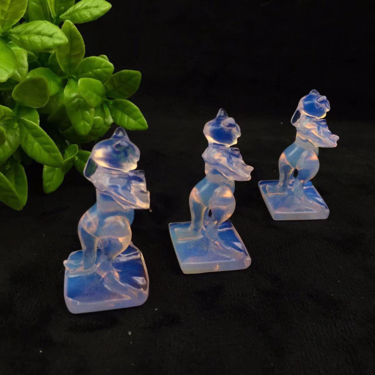 Natural crystal carving Customizable Color Pink Opalite Purple Mica Mewtwo Opalite Crystal Carved Mewtwo