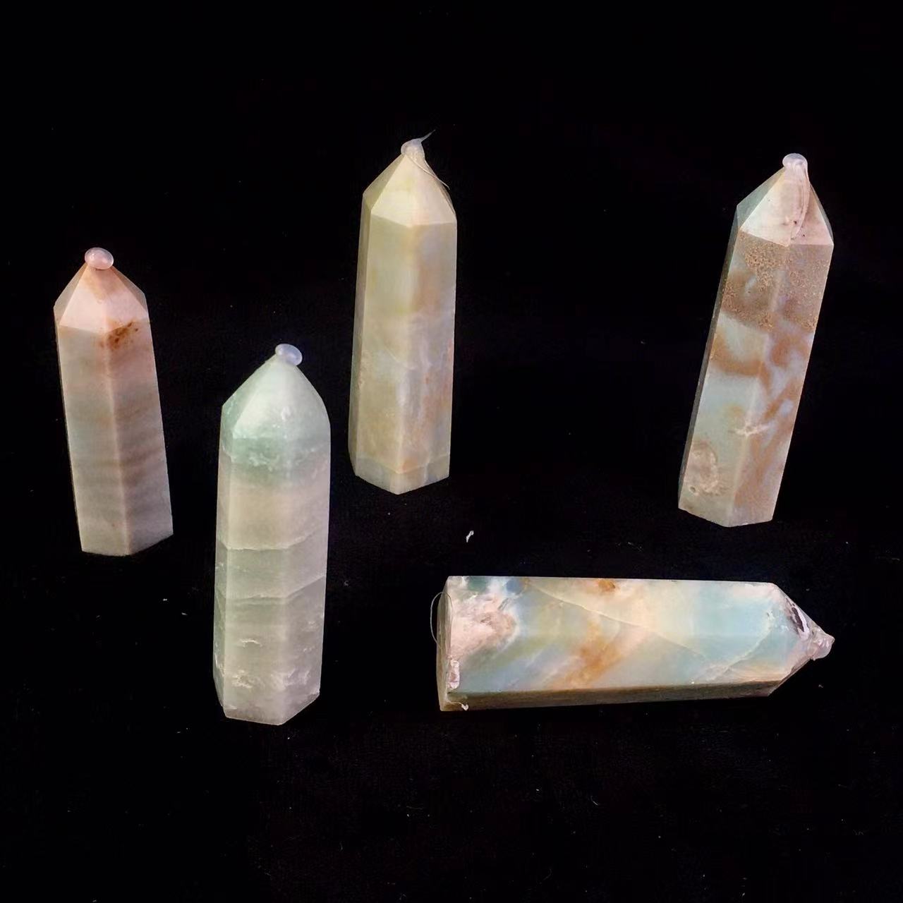 Wholesale Natural Healing Caribbean Calcite Crystal Tower for  decoraiotion 1kg