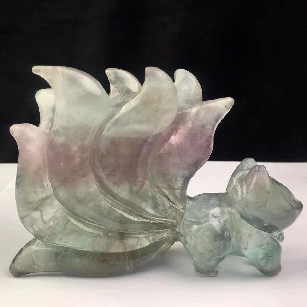 Hand Carved Natural Crystal Animal Carving Natural Fluorite Nine Tail Fox For Decoration