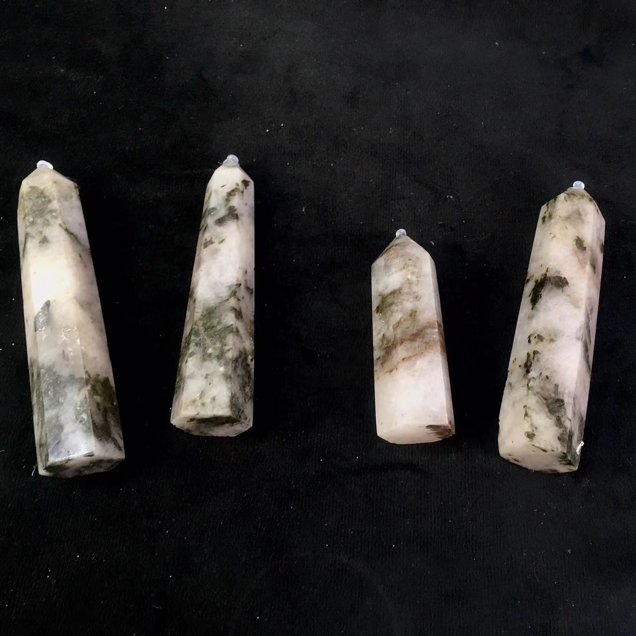 Wholesale natural crystal green tourmaline  tower for decoration 1kg