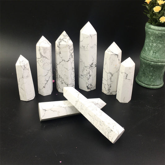 Wholesale  crystal  natural white howlite crystal tower for decoraiotion 1kg