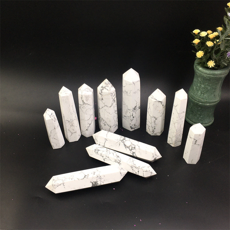 Wholesale  crystal  natural white howlite crystal tower for decoraiotion 1kg