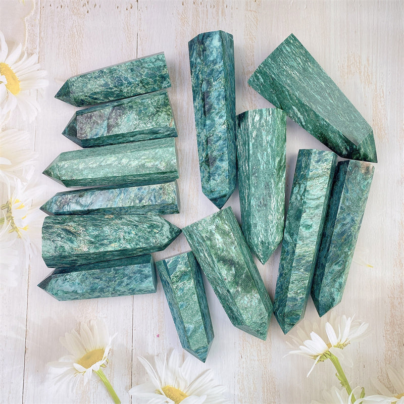 Wholesale Natural  Crystals Green Mica Tower for decoration 1kg
