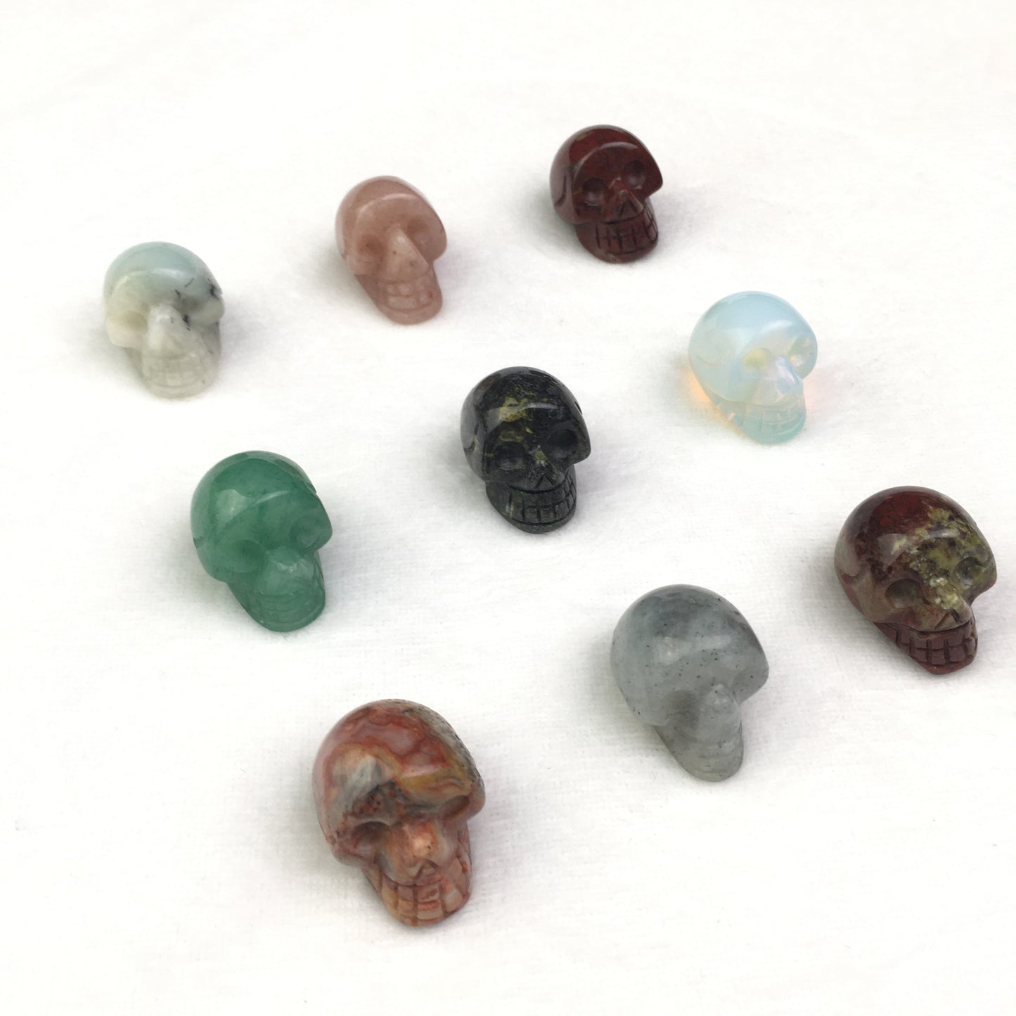 Wholesale  Natural Healing Mini skull carving for decoration