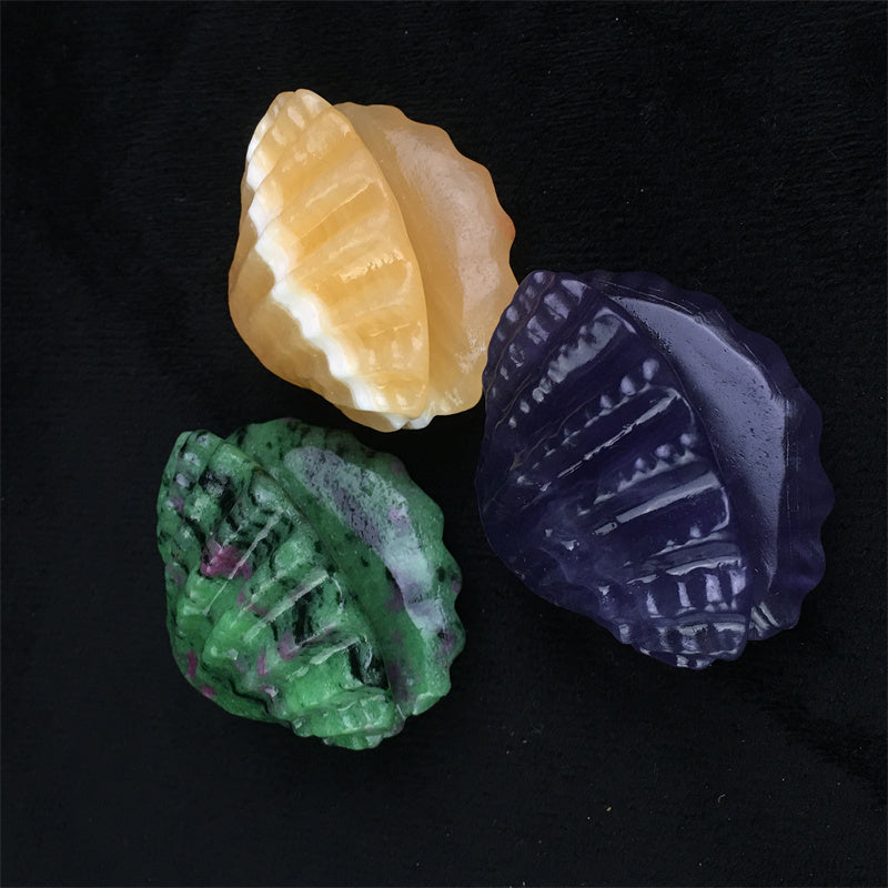 Wholesale high quality reiki natural crystal carving ruby zostite /fluorite /orange calcite shell  for decoraiotion