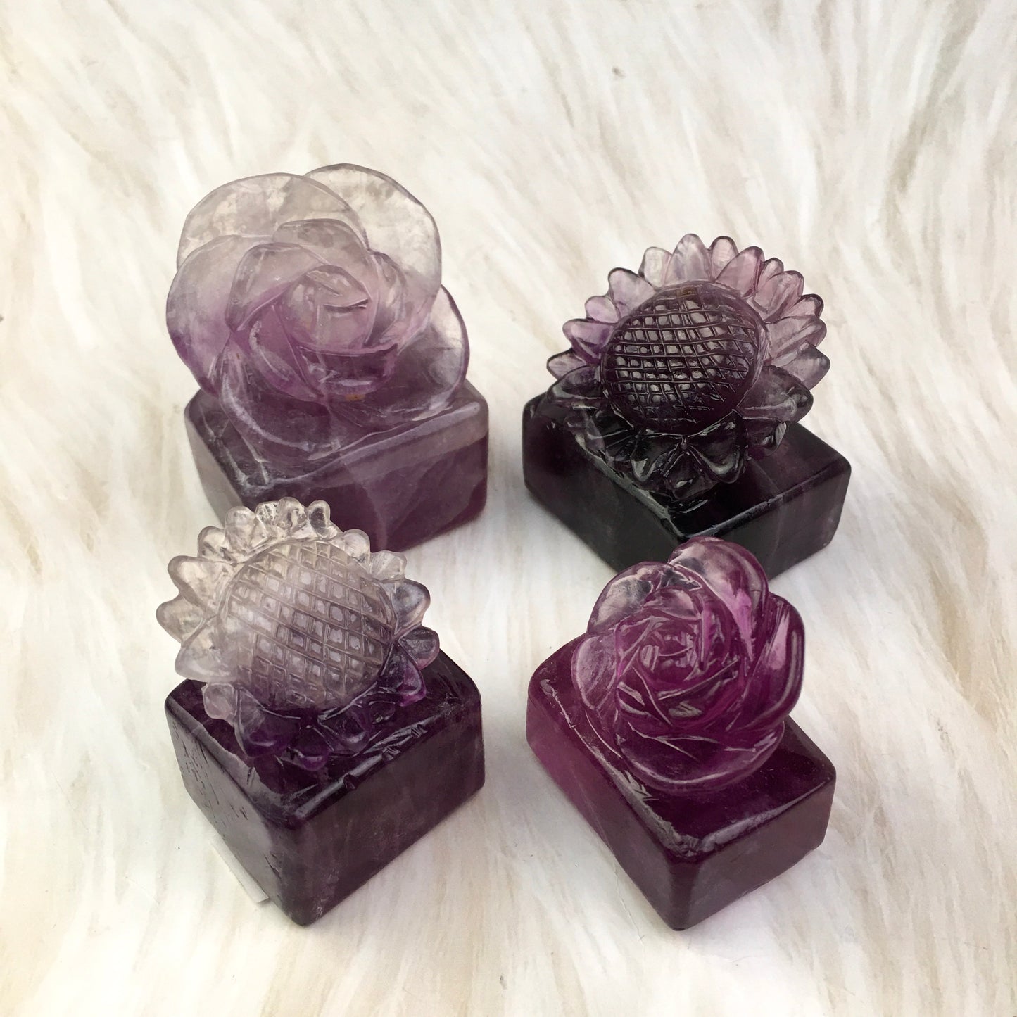 Wholesale High Quality Hand Carved  Fluorite/Purple mica  Rose Flower /Sunflower Gemstone Folk Craft Healing Natural Crystal
