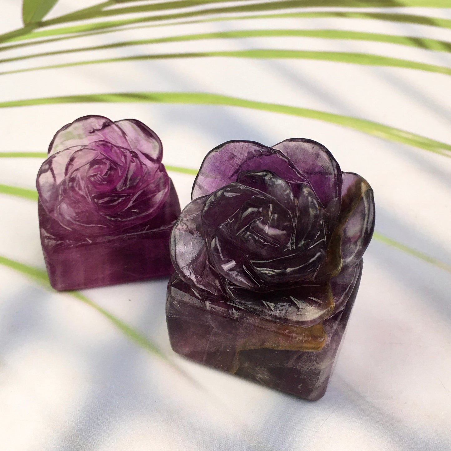 Wholesale High Quality Hand Carved  Fluorite/Purple mica  Rose Flower /Sunflower Gemstone Folk Craft Healing Natural Crystal