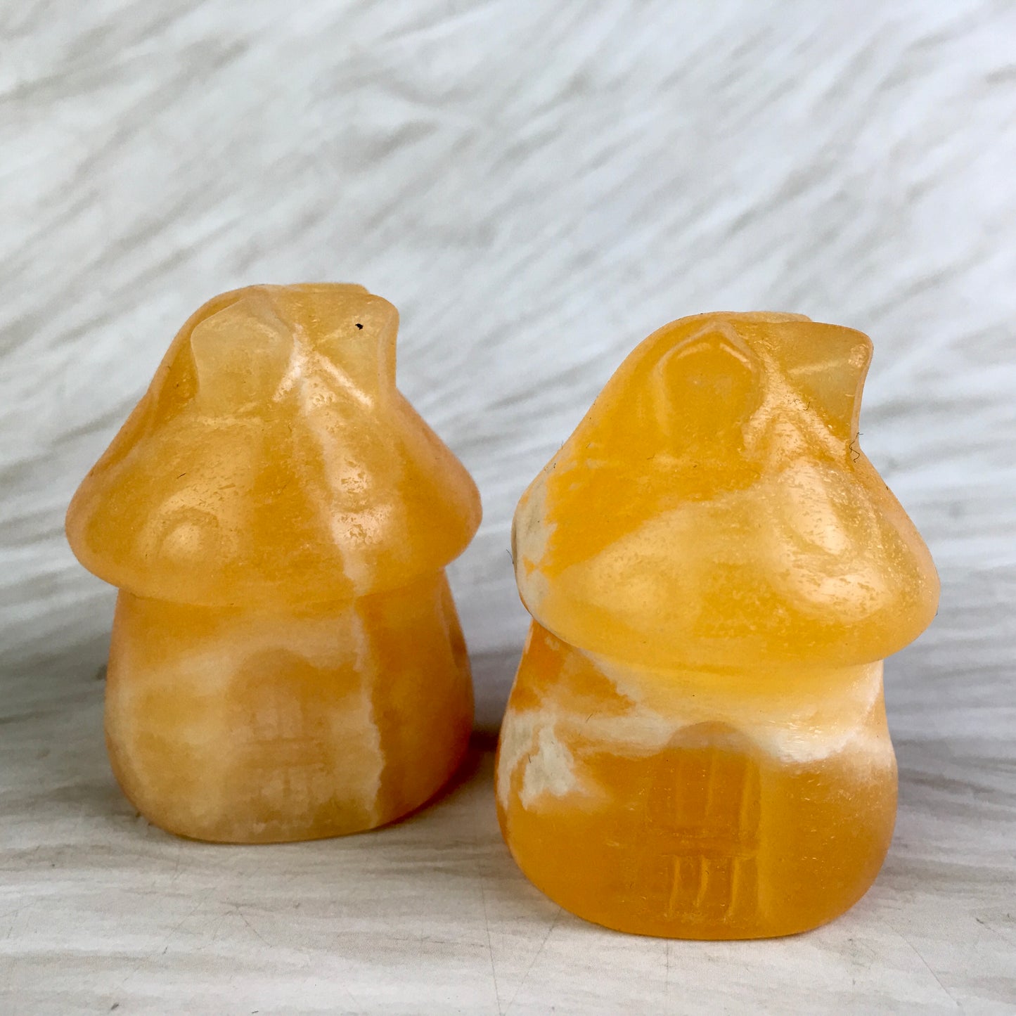 Wholesale natural cute crystal carving green/blue aventurine and orange calcite mushroom house for gift