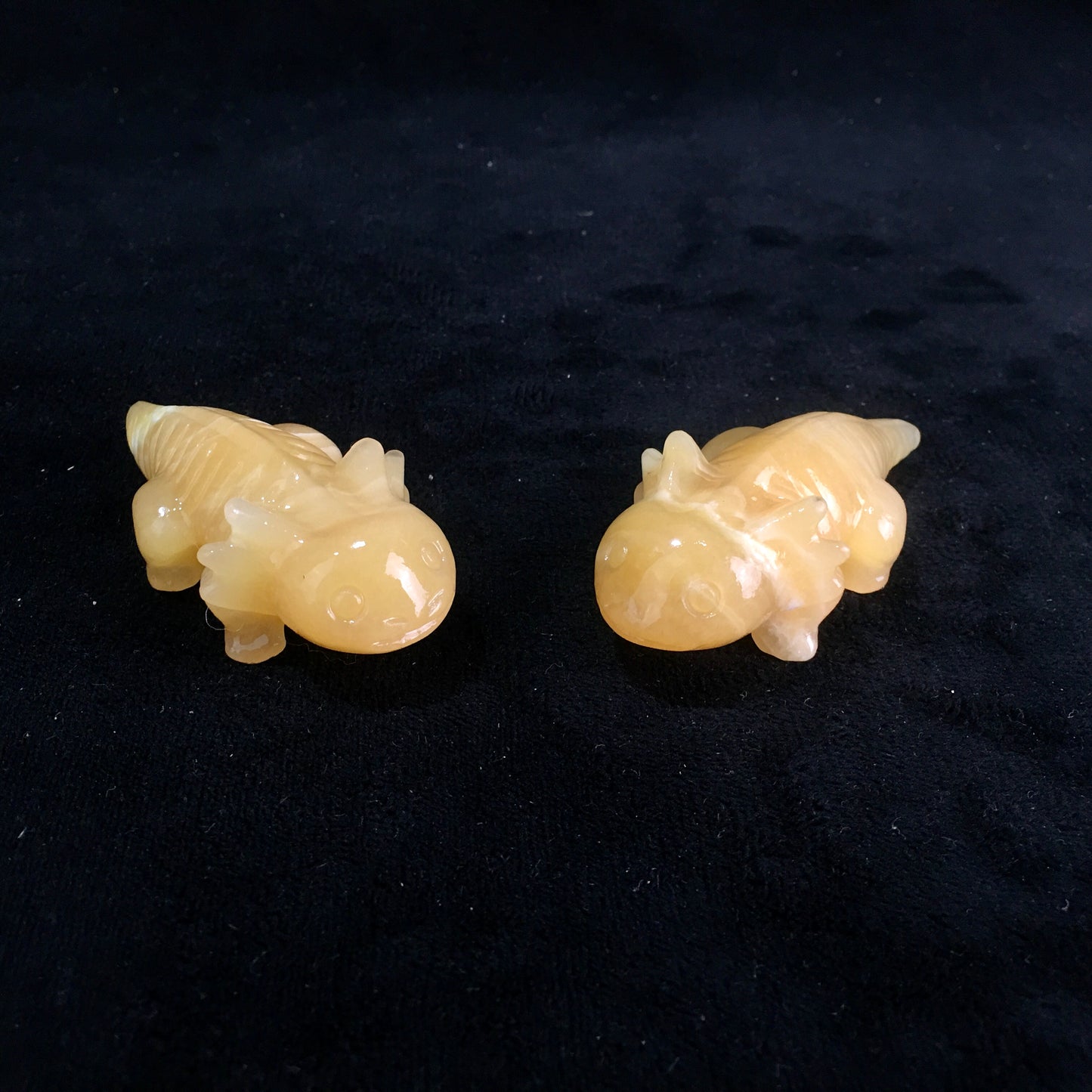 Wholesale high quality Orange calcite Giant salamander carving a for decoraiotion