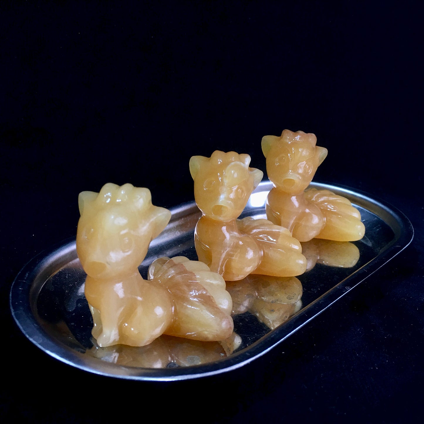 Wholesale Natural yellow jade Quartz Crystal Carved Crystal pokemon carvings Six Tailed Fox for Decoration