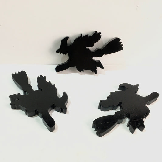 Wholesale Hand Carved Crystal Black Obsidian and yooperlite Wizard and  witch With Broom Crystal Crafts For Halloween Decoration