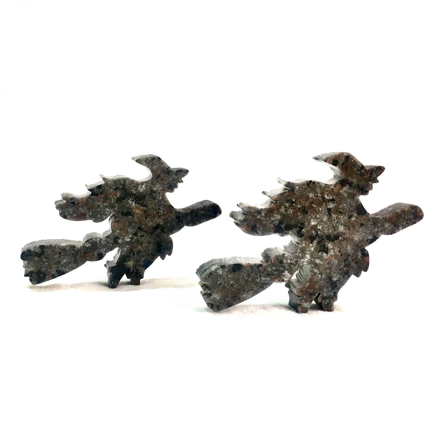 Wholesale Hand Carved Crystal Black Obsidian and yooperlite Wizard and  witch With Broom Crystal Crafts For Halloween Decoration