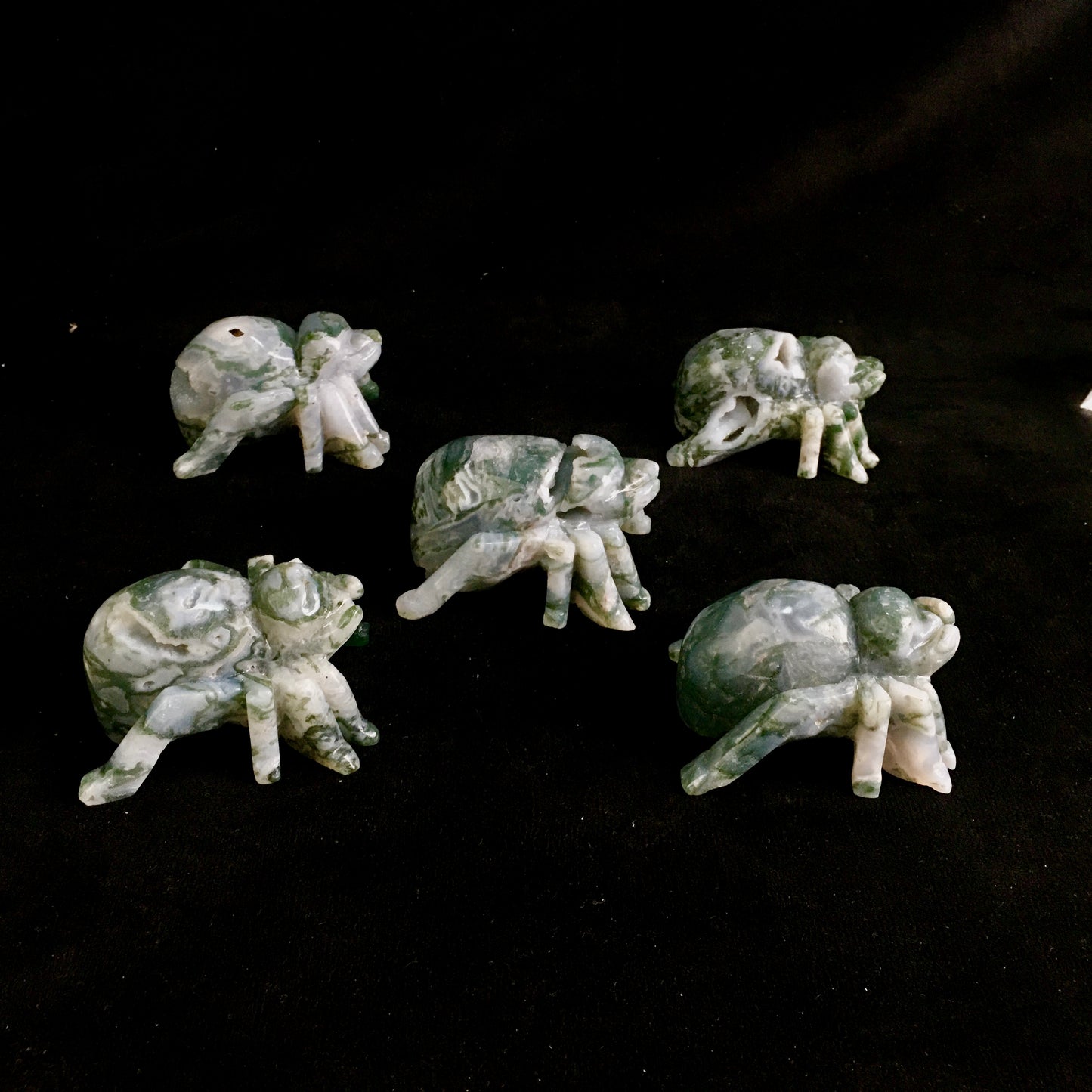 Wholesale High Quality Natural Moss Agate Crystal Carving Animal spider for decoraiotion