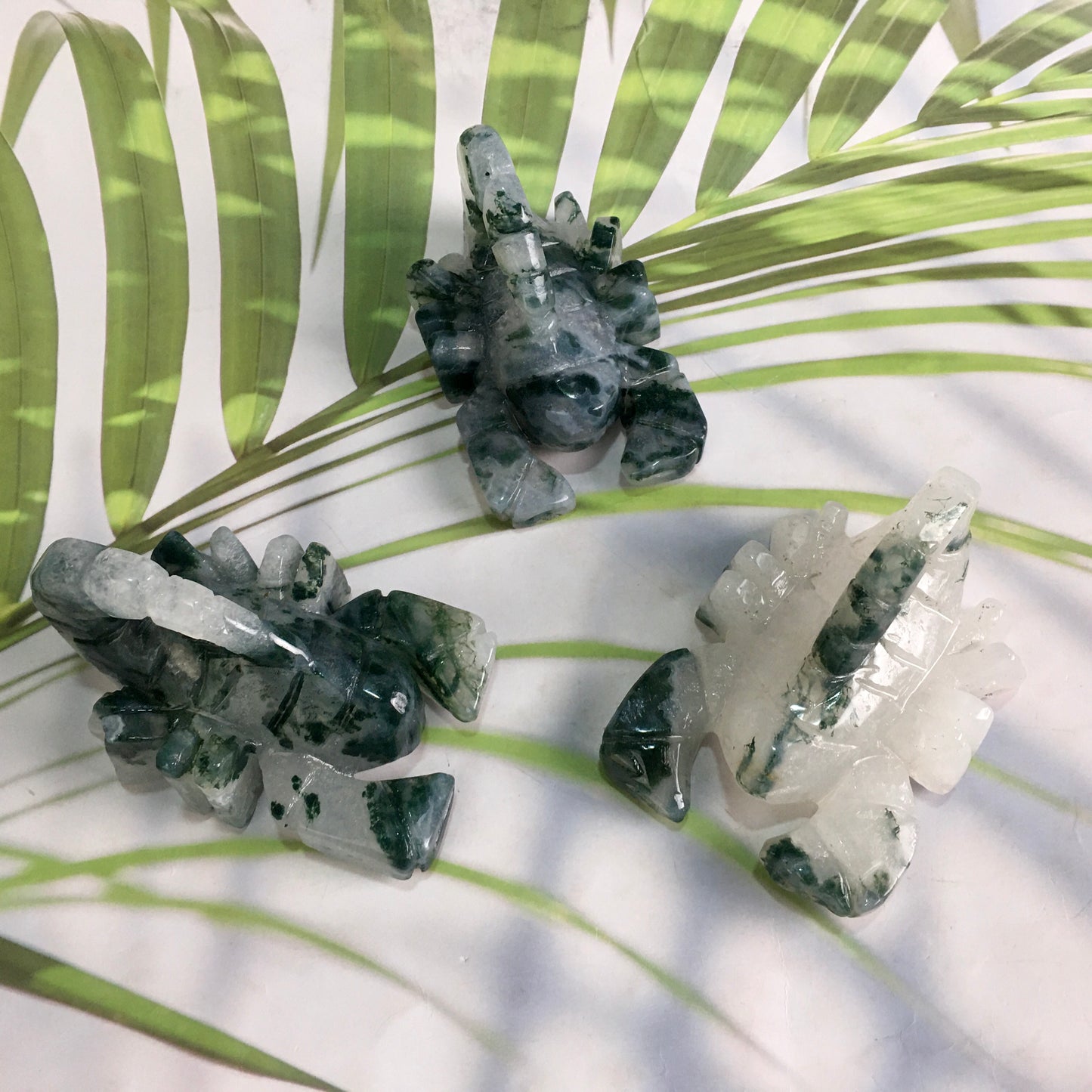 Wholesale High Quality Natural Moss Agate Crystal Carving Animal scorpion for decoraiotion