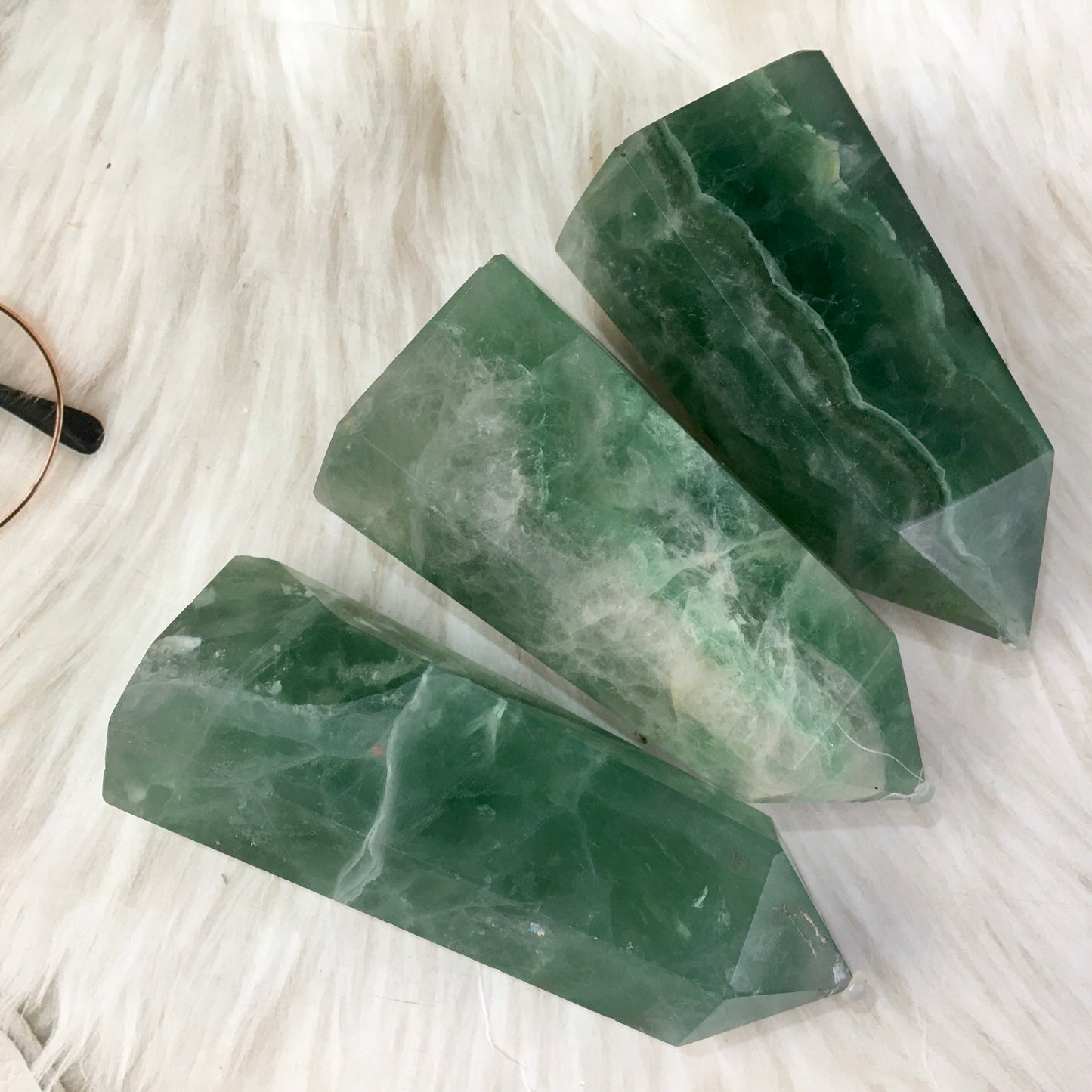 Wholesale high quality natural Crystal Green  Fluorite Tower  for decoraiotion 1kg
