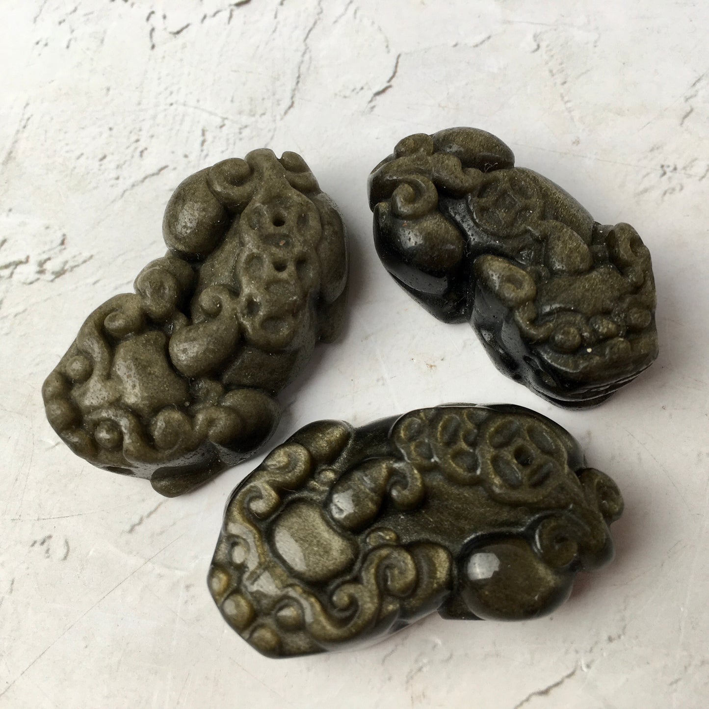 Wholesale high quality reiki natural crystal golden obsidian pixiu Love stone  for decoraiotion