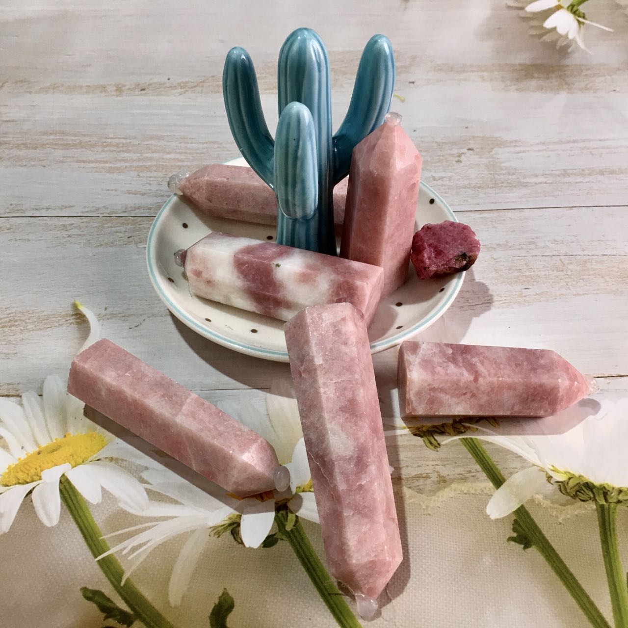 Wholesale Natural Crystal Pink Aragonite tower for Decoration 1kg