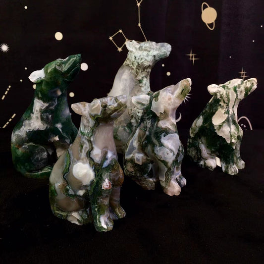 Wholesale Crystal Wolf Carving Animals Druzy Moss Agate Wolf Crafts for Home Decoration