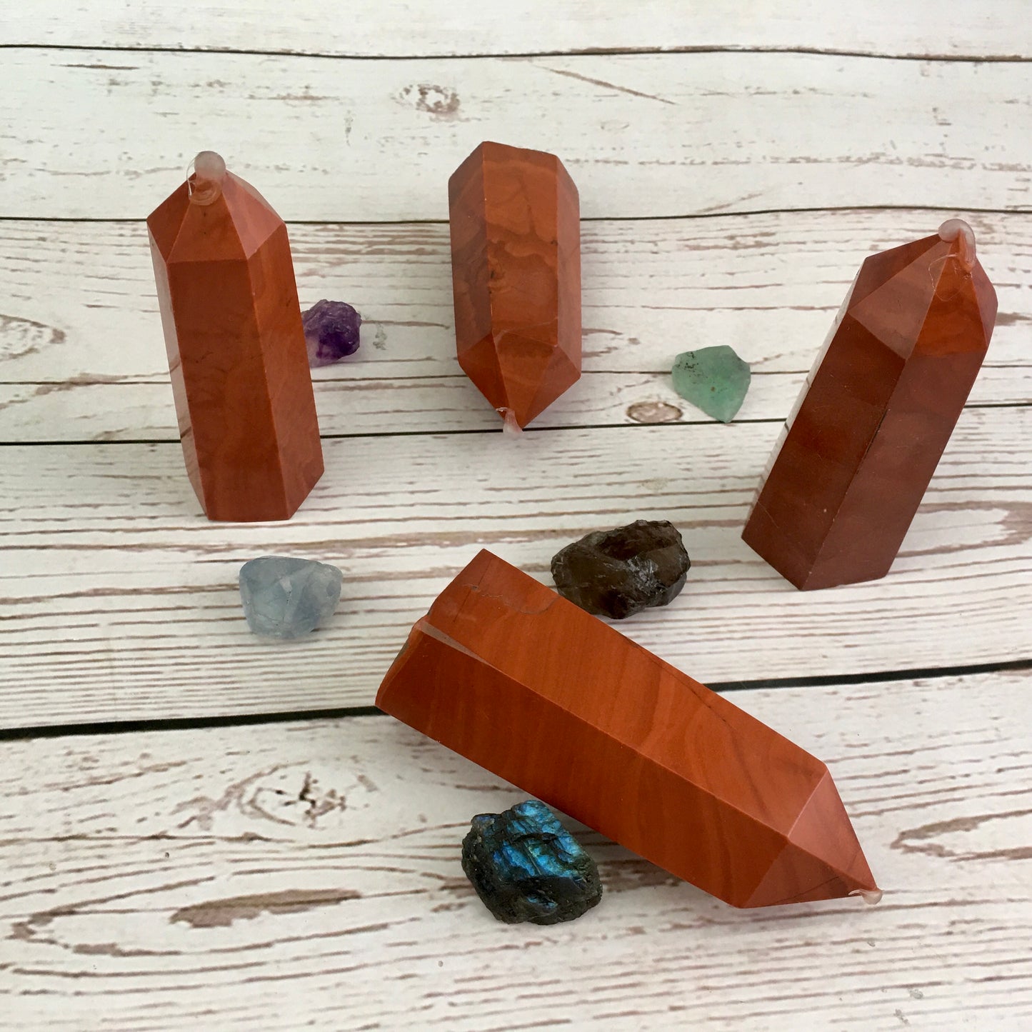 Wholesale red jasper tower for decoraiotion 1kg