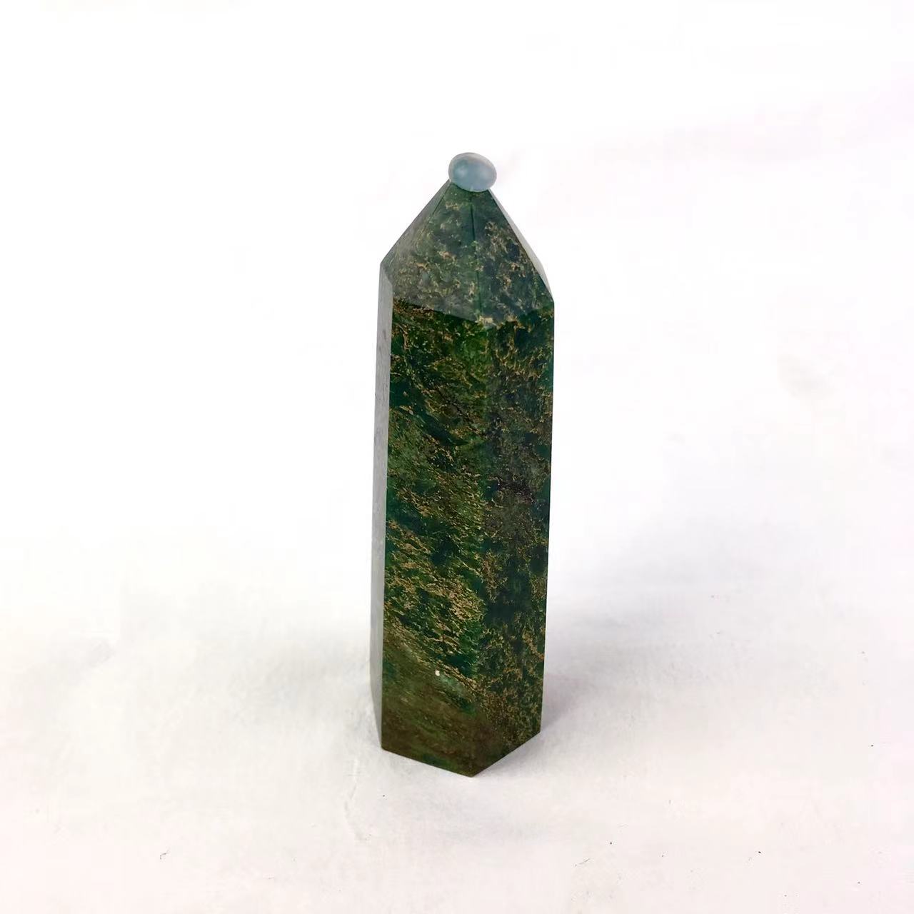 Wholesale High quality emerald Tower Natural Crystal for Decoration 1kg