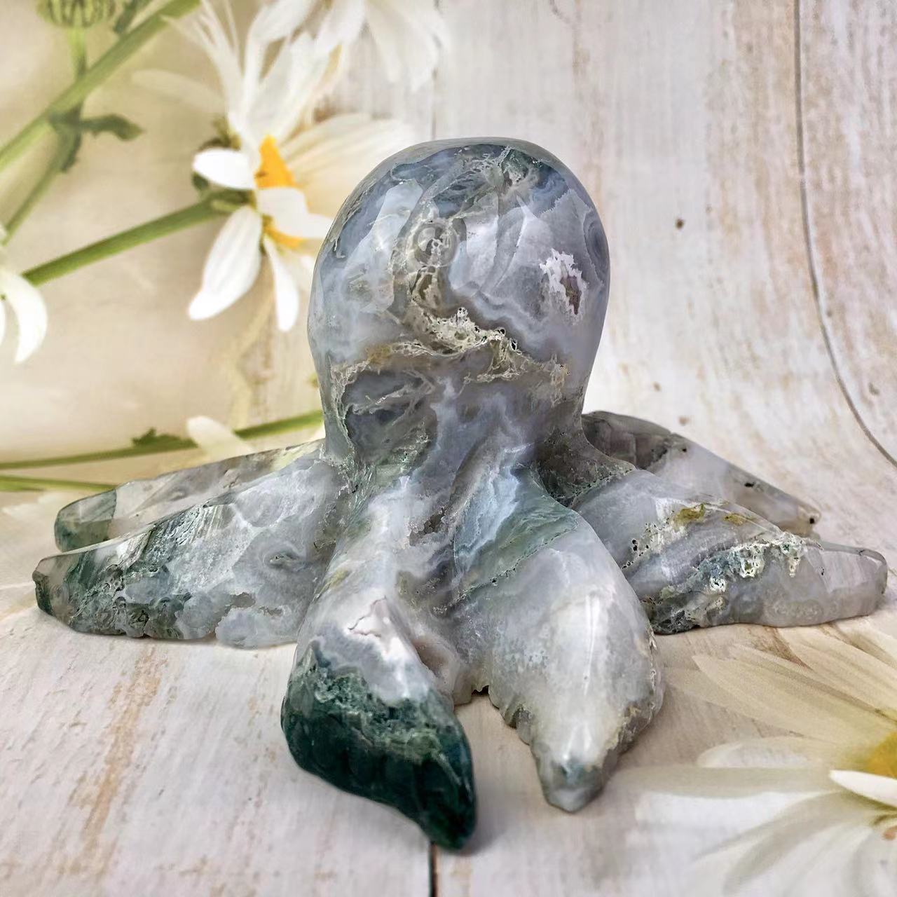 Natural High Quality Green Moss Agate Crystal Octopus For Home Decoration Sale