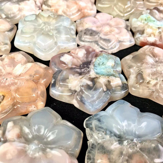 Wholesale Hand carved Natural Sakura Agate Flower  For Decoration